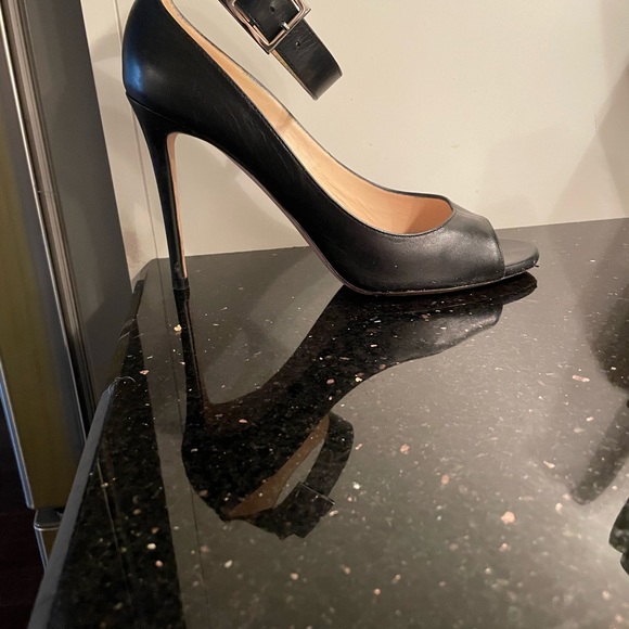 Very gently worn Jimmy Choo black peep toe ankle strap 4 inch heel. Classic - Picture 3 of 6